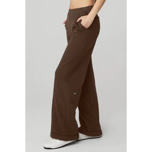 NWOT ALO Yoga Wide Leg Trouser High-Waist Pants in Espresso